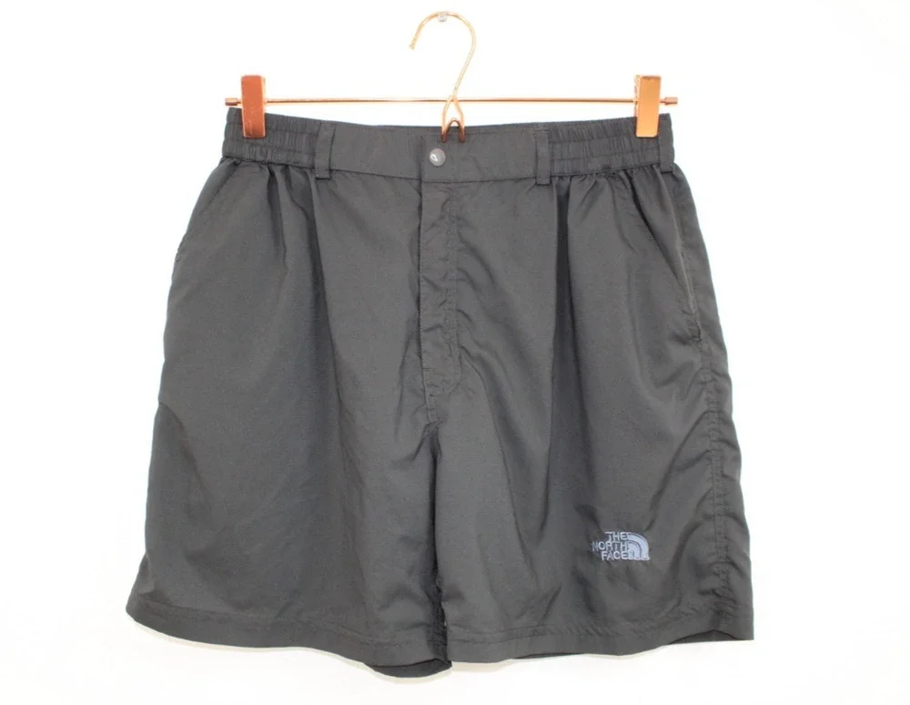 Vintage The North Face Men’s Summit Series Shorts Black Size XL Snap Zip TNF-538